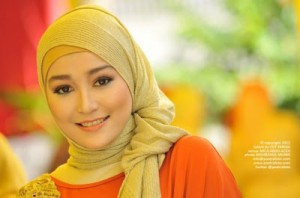 foto-gadis-cantik-aceh-berjilbab-baju-muslimah3